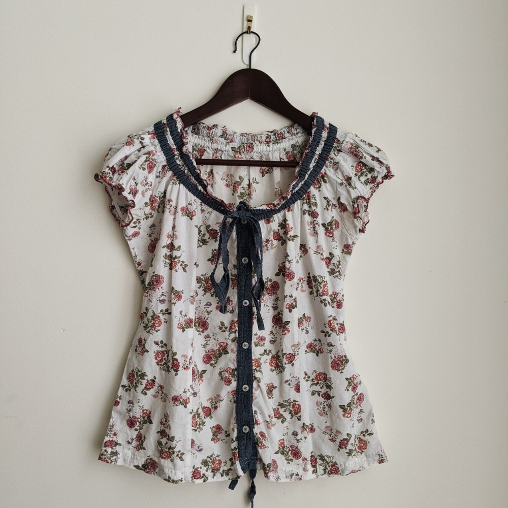 3 for 30  Button up roses blouse top